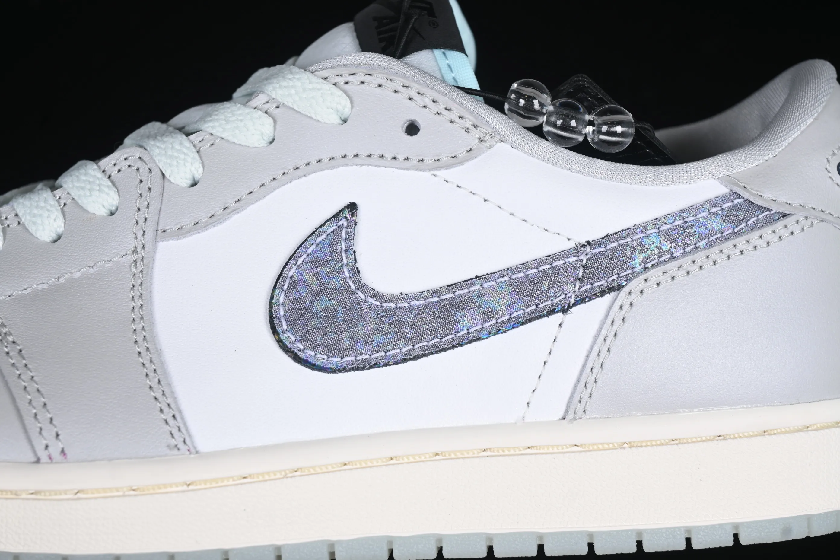 All Categories Air Jordan Jordan Series Basketball Shoes Air Jordan 1 Low G Version Pure Original Air Jordan 1 Low OG "CNY" AJ1 Joe 1 Year of the Snake Limited Silver Snake Low-top Retro Basketball Shoes HF3144-100